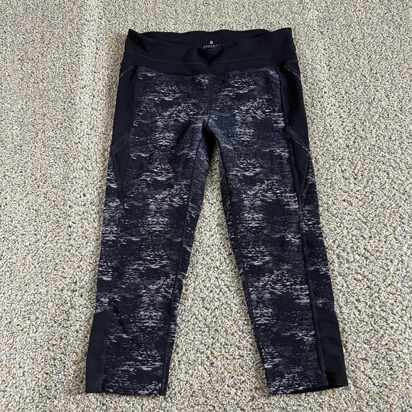 Athleta Crush Connect Capris Leggings Women's Medium Cropped Black Athleisure - Picture 2 of 7